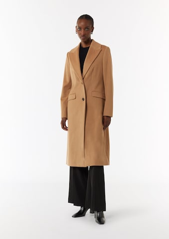 COMMA Between-Seasons Coat in Brown: front