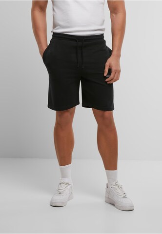 MT Upscale Regular Trousers in Black: front