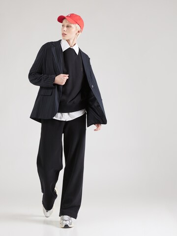 ARMEDANGELS Loosefit Nadrág 'IVAARA' - fekete