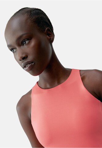 Born Living Yoga Sports top 'Gadea' in Orange