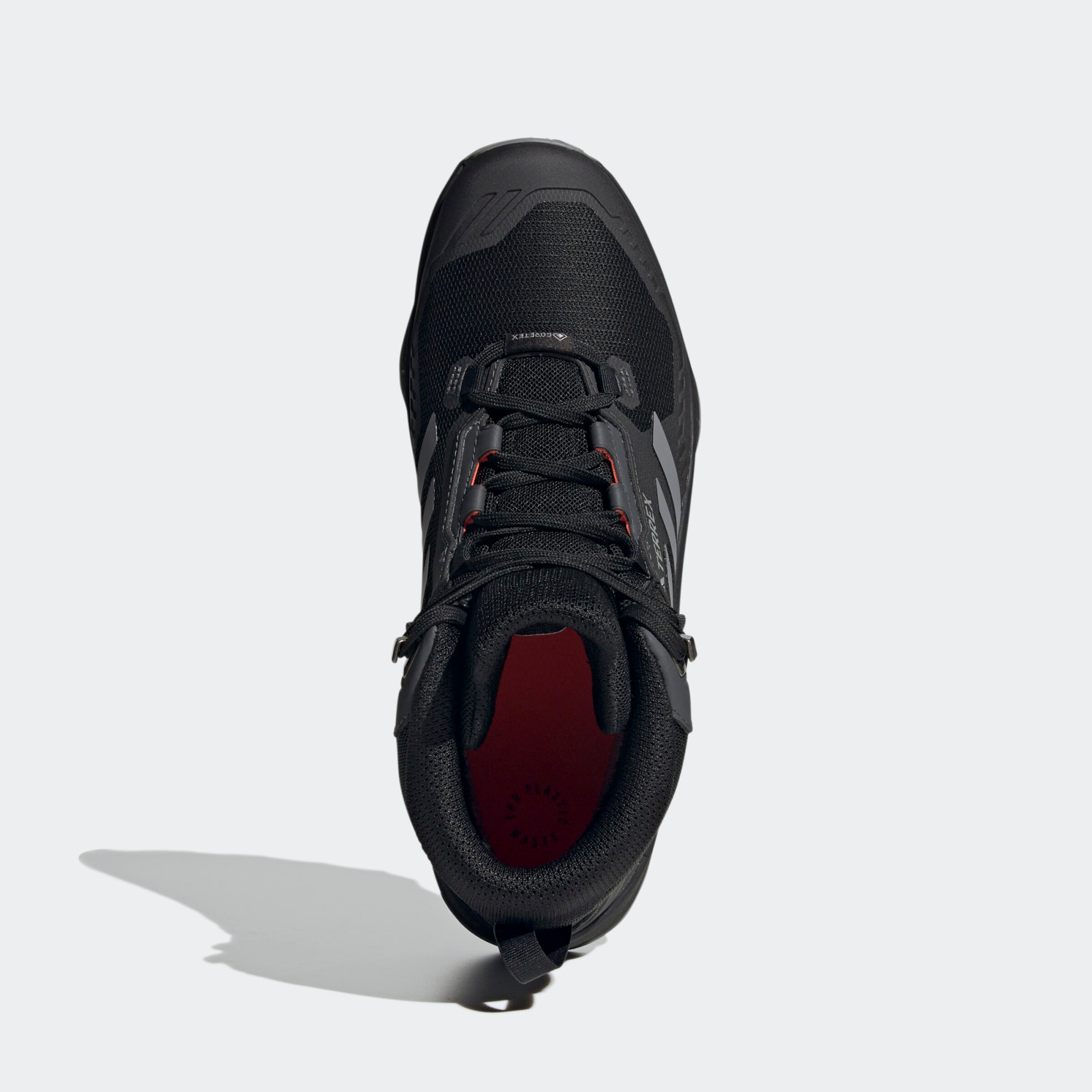 ADIDAS TERREX Sports shoe 'Swift R3' in Black | ABOUT YOU