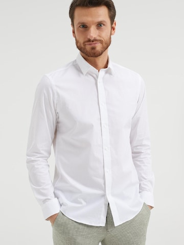 WE Fashion Slim fit Button Up Shirt in White