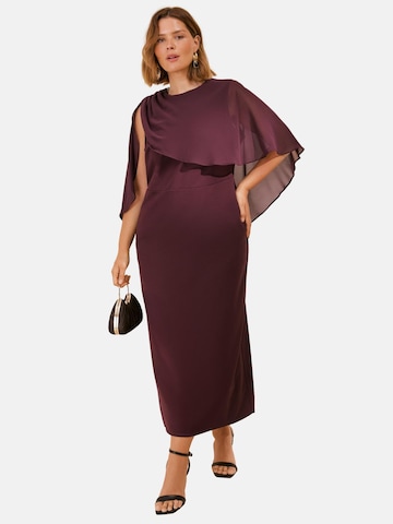Friends Like These Kleid in Rot: Vorderseite