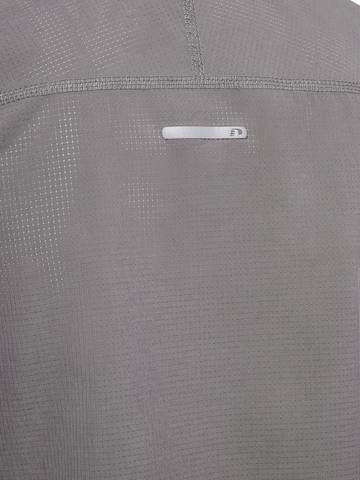 Newline Functioneel shirt in Grijs