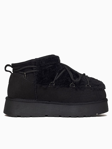 Cizme 'ILLONA' de la Island Boot pe negru
