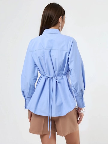 Qu Style Shirt in Blue