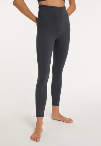 IZIA Skinny Leggings in Grijs: voorkant