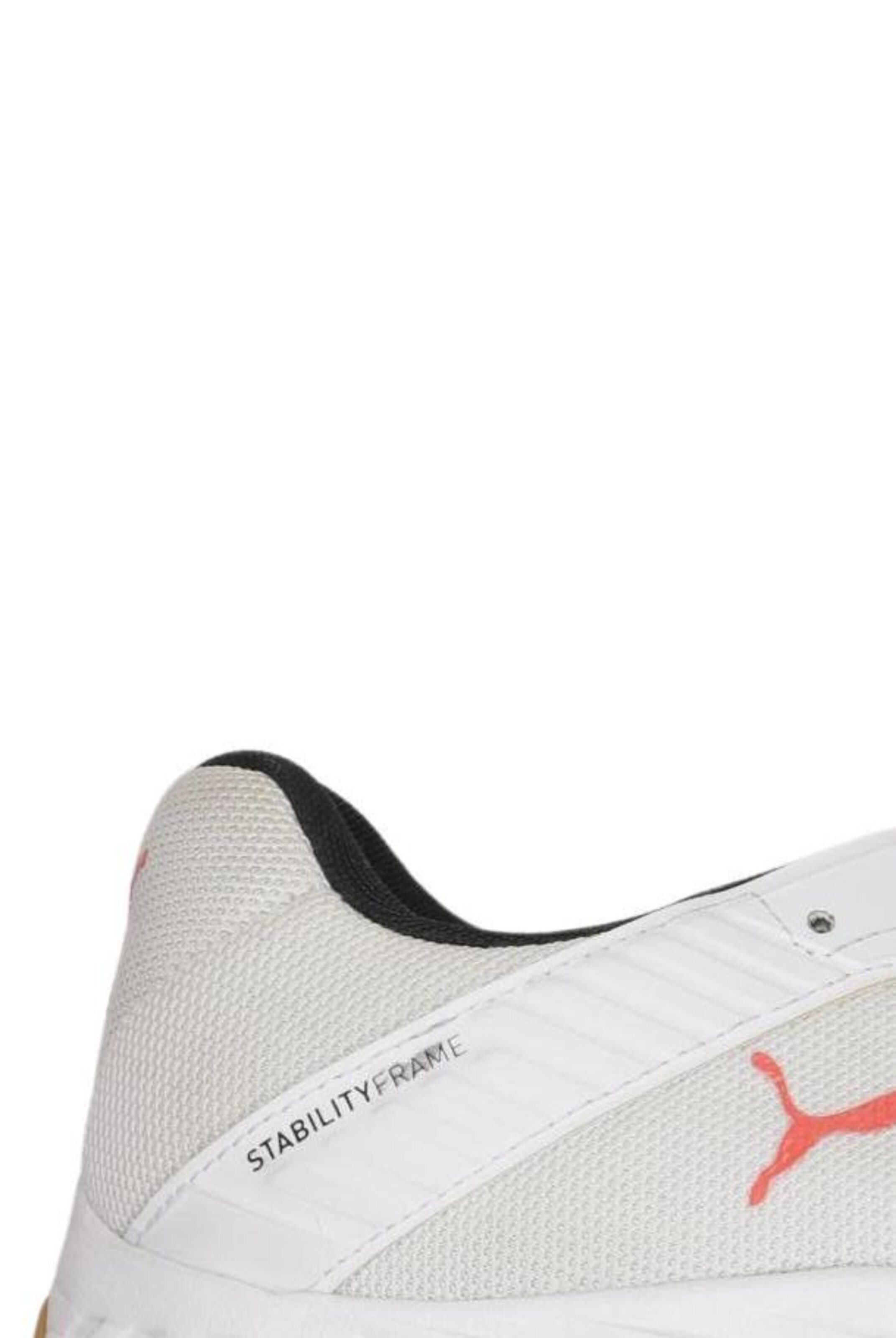 PUMA Sneakers & Trainers in 44 in White