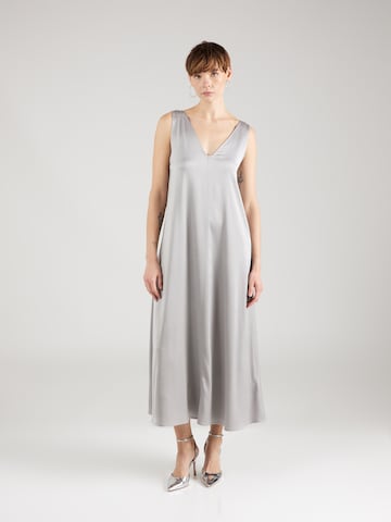 DRYKORN - Vestido de verano 'MAEVA' en gris: frente