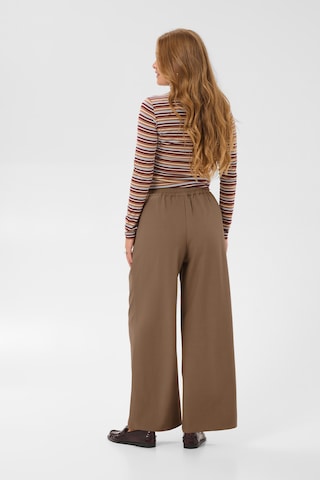 Kaffe - regular Pantalón plisado 'Jasmine' en marrón