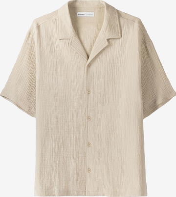 Chemise Bershka en beige : devant