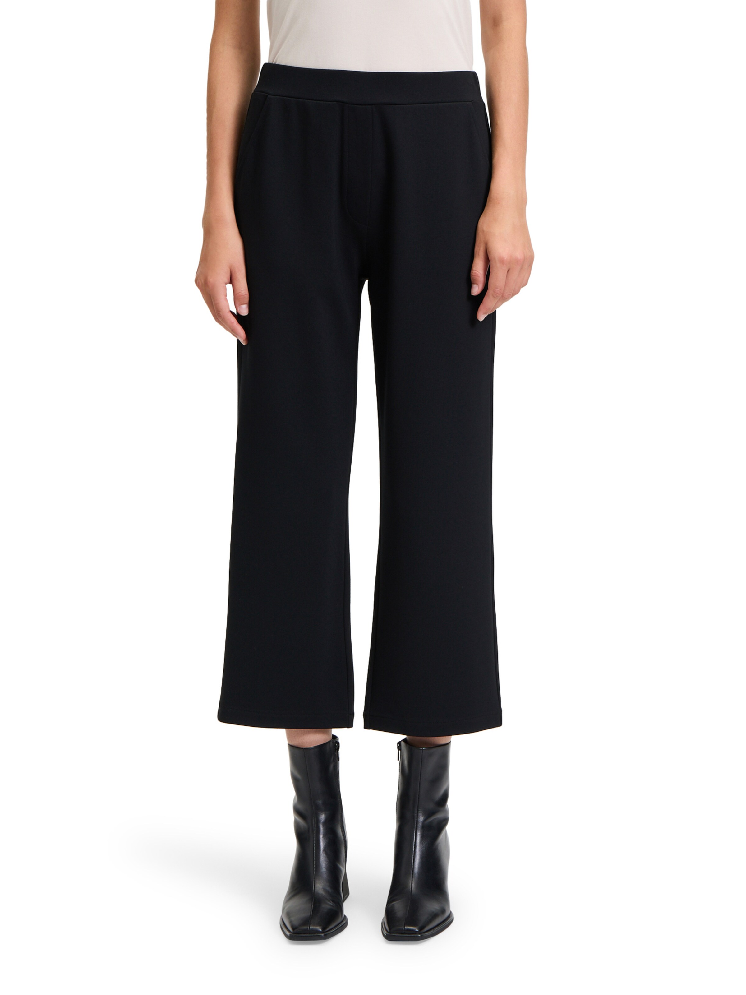 regular Pantaloni di Betty Barclay in nero: frontale
