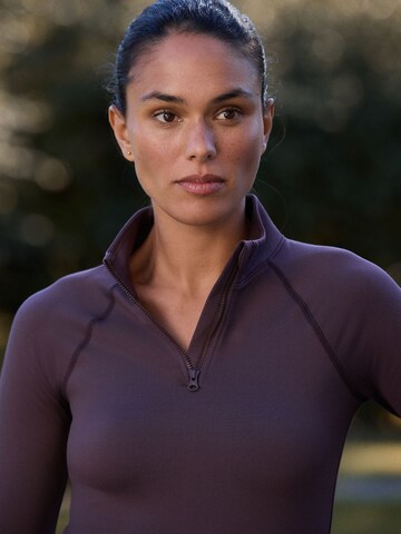 T-shirt fonctionnel Next en marron