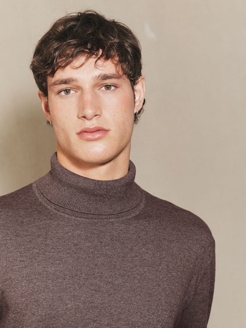 Next - Pullover em cinzento