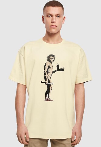 Merchcode Shirt 'Brandalised - Fast Food Apeman' in Geel: voorkant