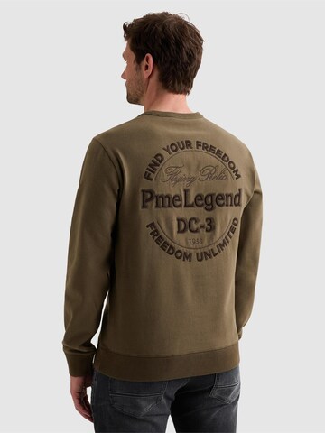 Felpa 'Sweatshirt in peached fleece with artwork' di PME Legend in verde: frontale