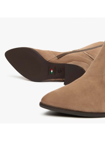 Nero Giardini Laarzen 'Cosenza' in Beige