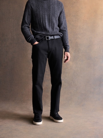 Next Štandardný strih Džínsy - Čierna: predná strana