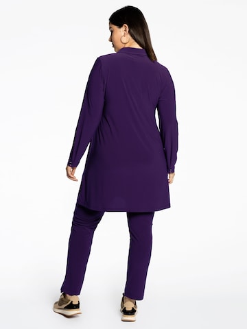 Coupe slim Pantalon 'Dolce' Yoek en violet