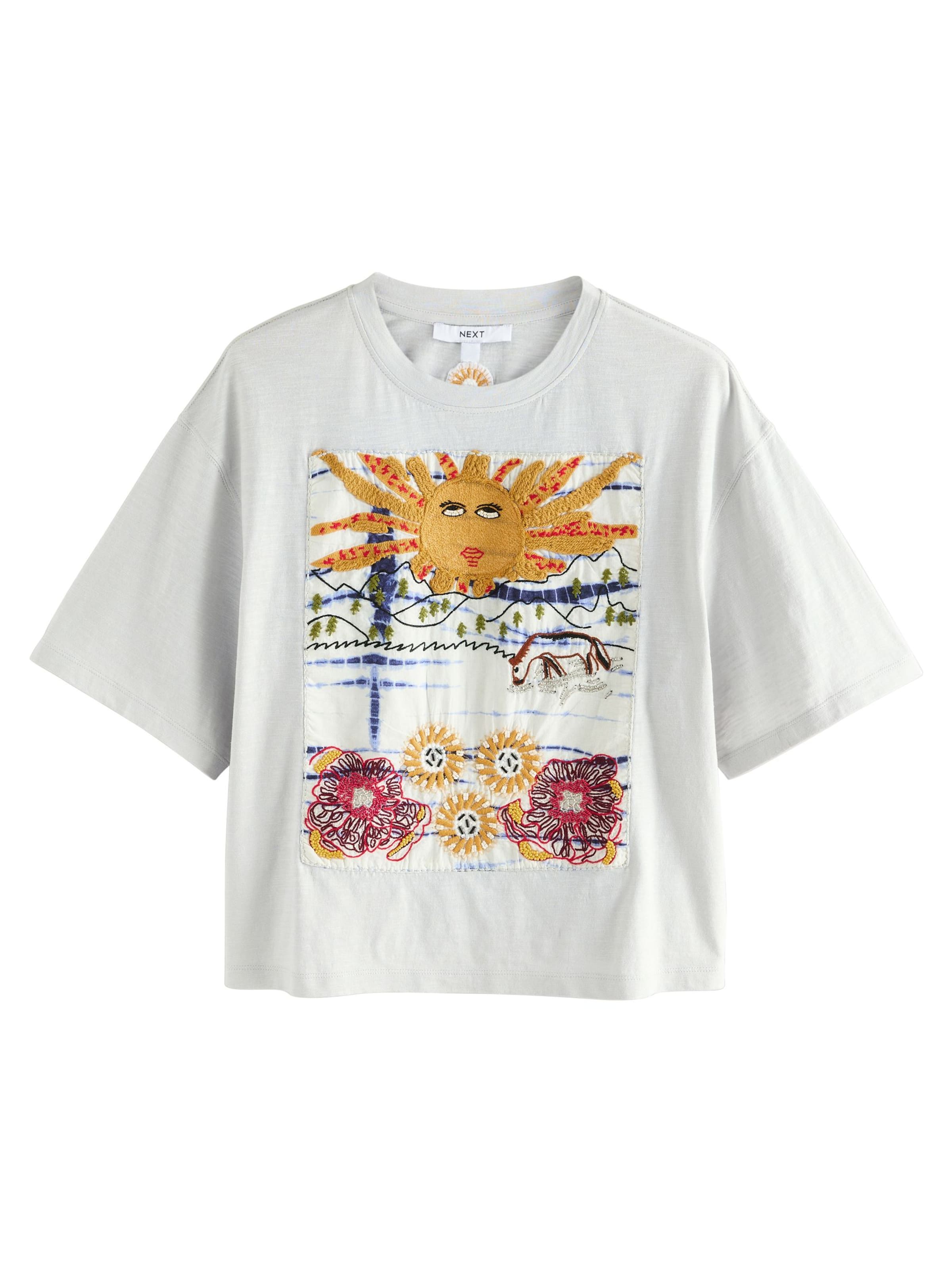 Tricou de la Next pe gri: față