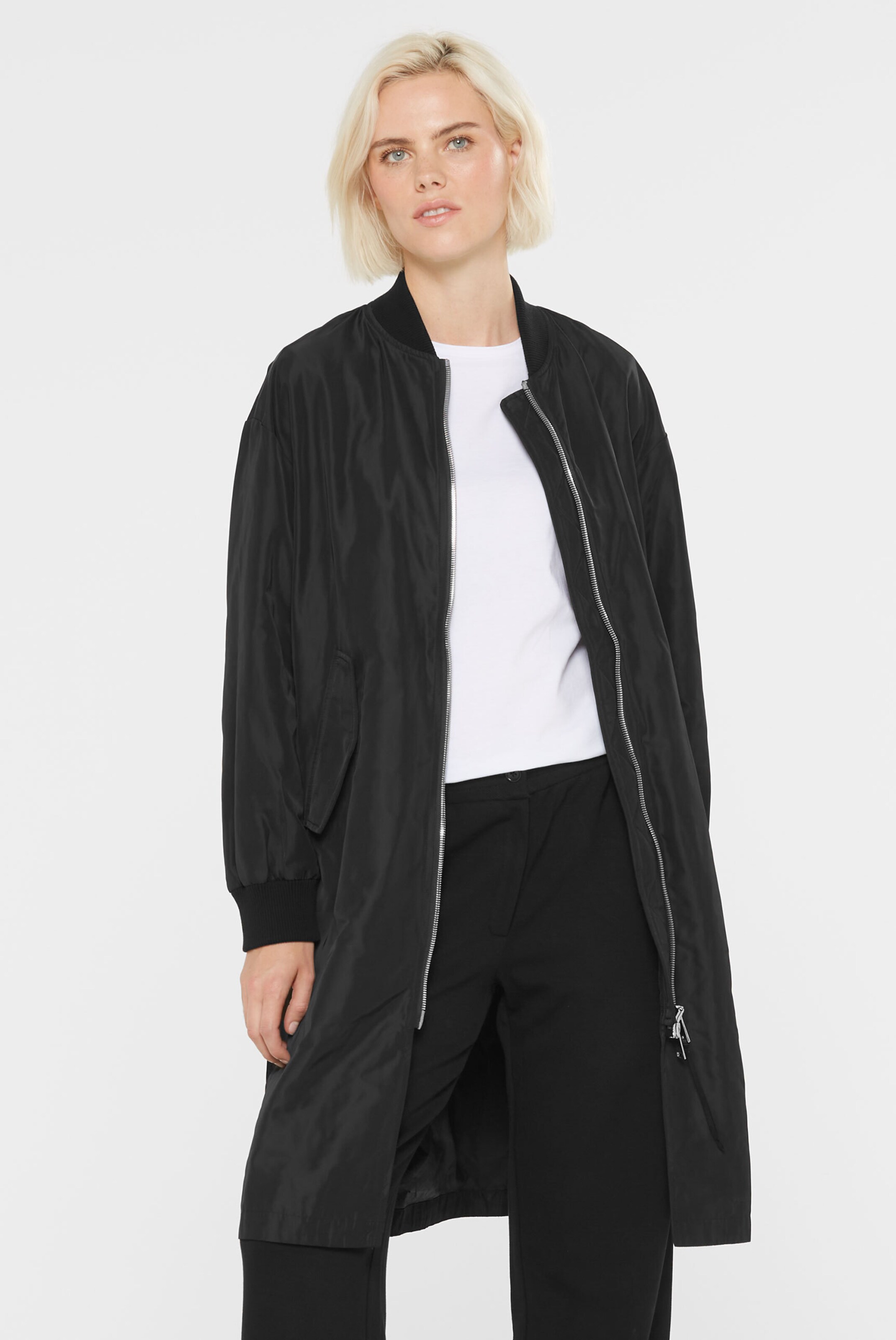 SENSES.THE LABEL Between-Season Jacket in Black: front