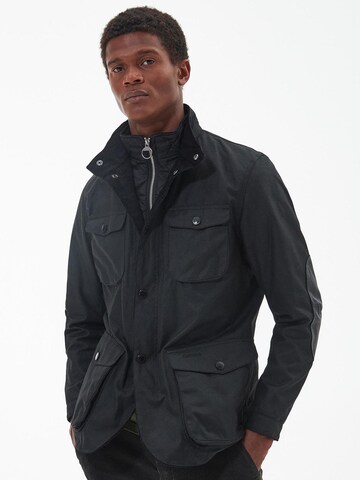 Barbour Jacke 'Ogston' in Schwarz: predná strana