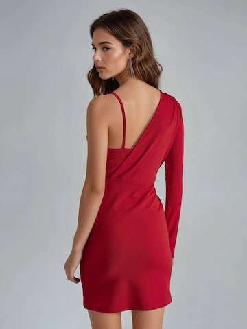 Robe de cocktail Busem en rouge