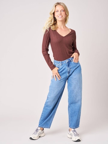 Deeluxe Shirt‌ in Rot