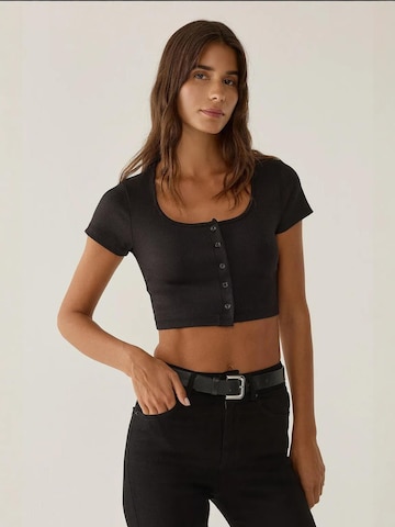 Hiccup Shirt in Black: front