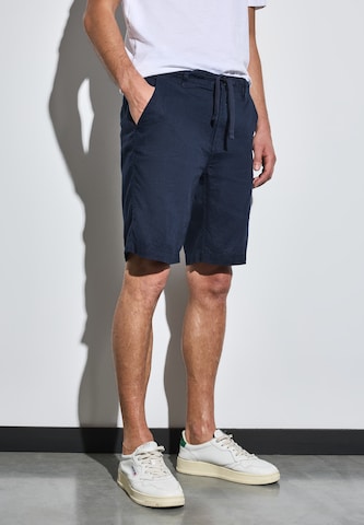 Street One MEN Regular Shorts in Blau: Vorderseite