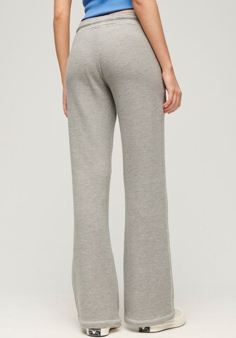 Superdry Flared Broek 'Athletic Essentials' in Grijs