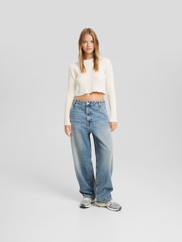 Pull-over Bershka en blanc