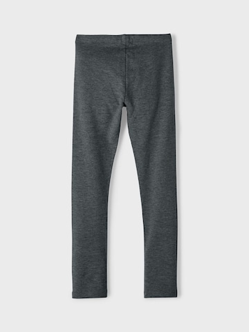Skinny Leggings 'DAVINA' di NAME IT in grigio