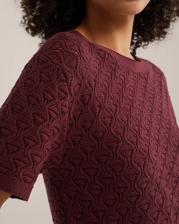 Pulover de la WE Fashion pe roșu