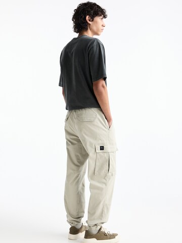 Pull&Bear Loosefit Hose in Grau