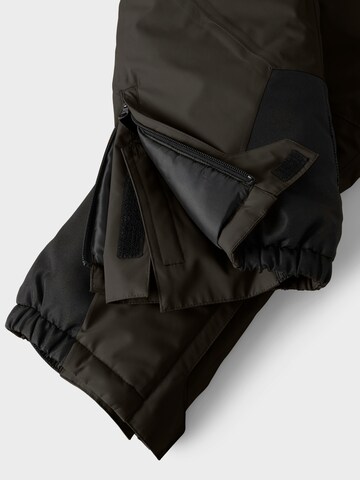 NAME IT Regular Functionele broek 'NKNSLOPE10' in Zwart