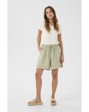 CULTURE Regular Shorts 'Clarina' in Grün