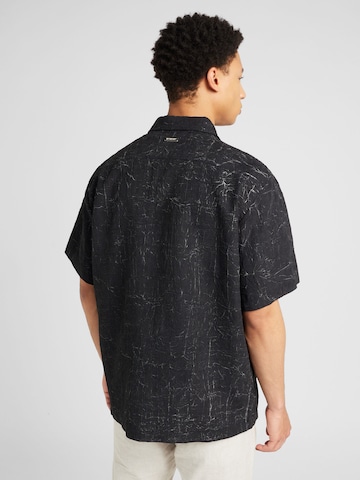 Han Kjøbenhavn Comfort fit Button Up Shirt in Black