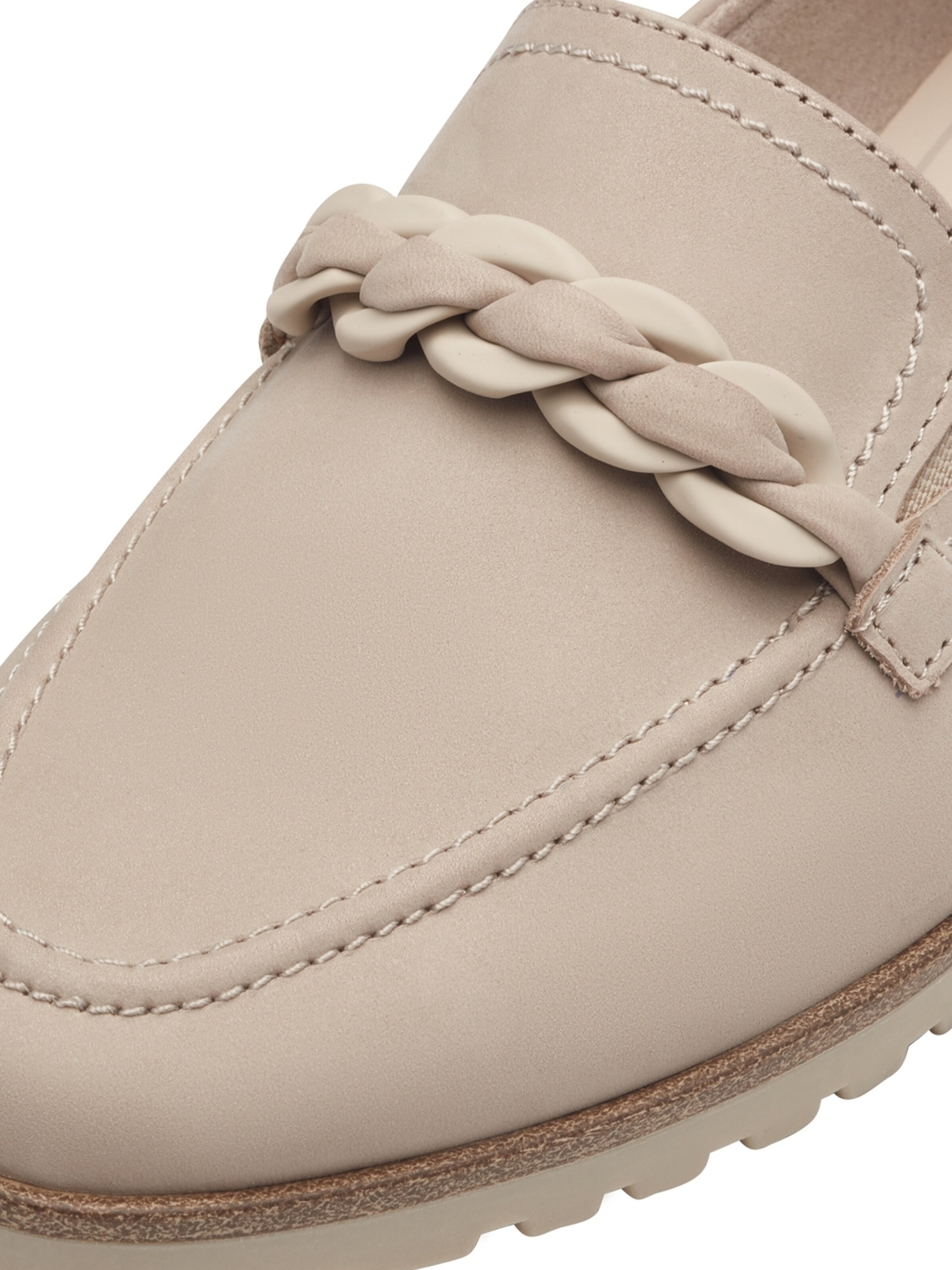 Tamaris Classic Flats in Beige