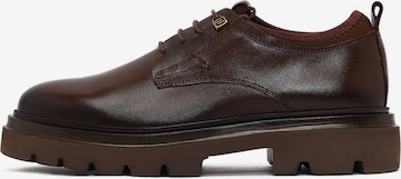 Derimod Veterschoen in Bruin: voorkant