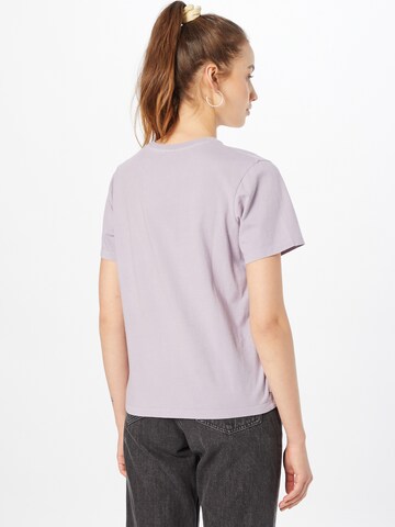 Iriedaily T-Shirt 'Flaglie' in Lila