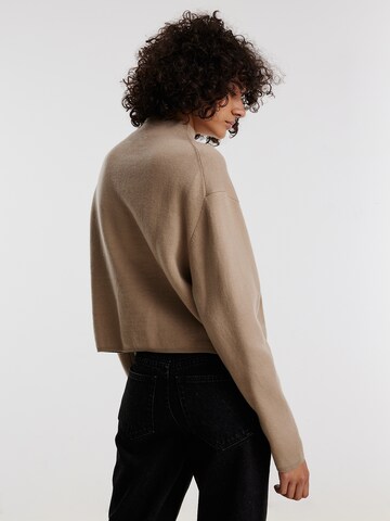 EDITED Pullover 'Alexandra' in Beige