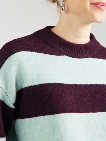 Pulover de la FRNCH PARIS pe verde