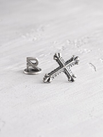 Orecchino 'CHROME CROS' di REYTEL in argento: frontale