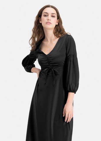 Nicowa Evening Dress 'Towoa' in Black