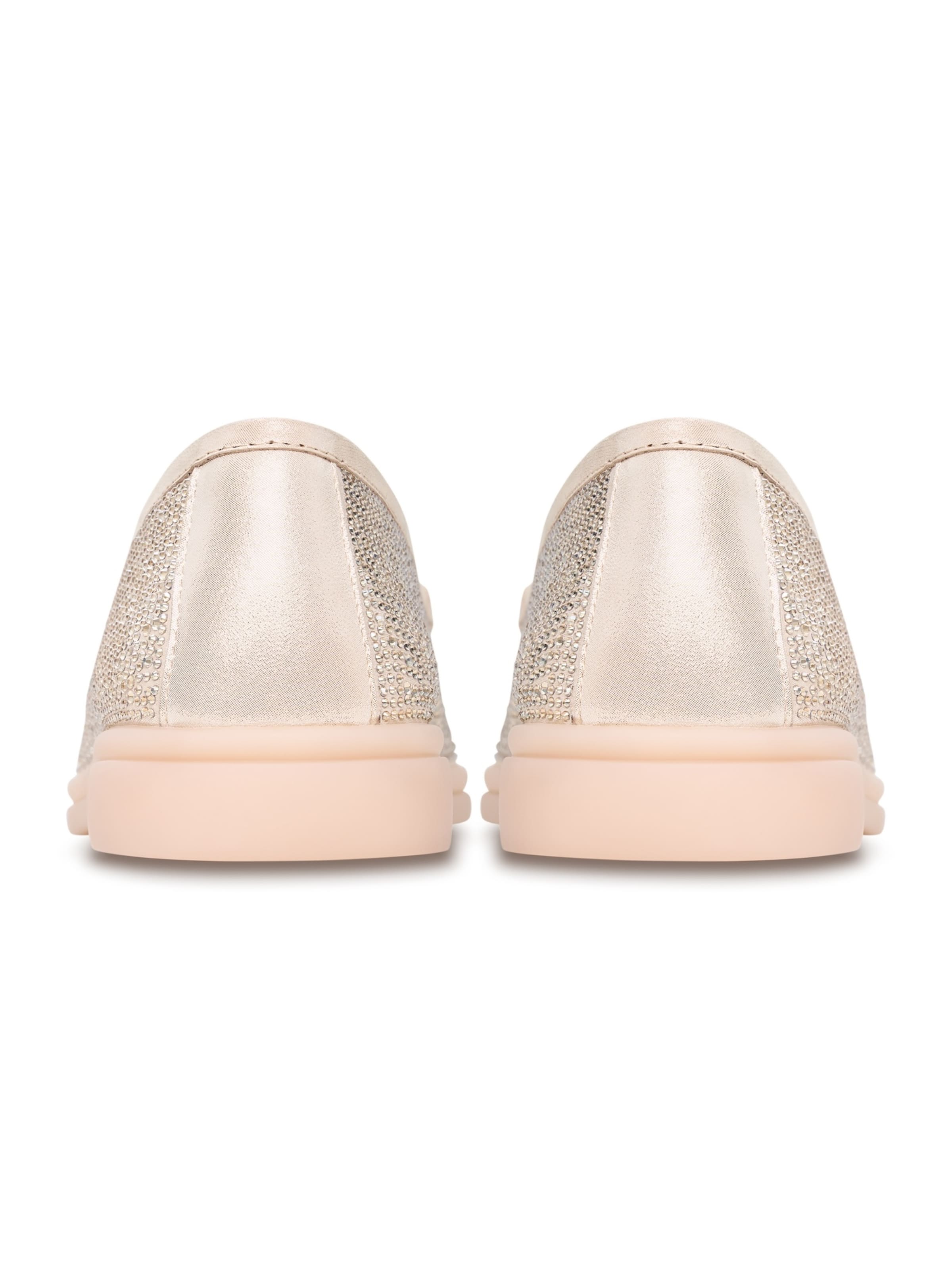 CESARE GASPARI Classic Flats in Beige