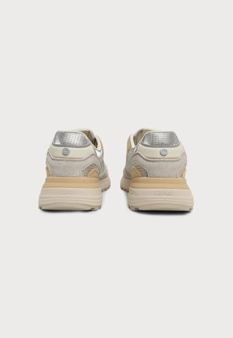 Baskets basses 'HUNT' Colmar en beige