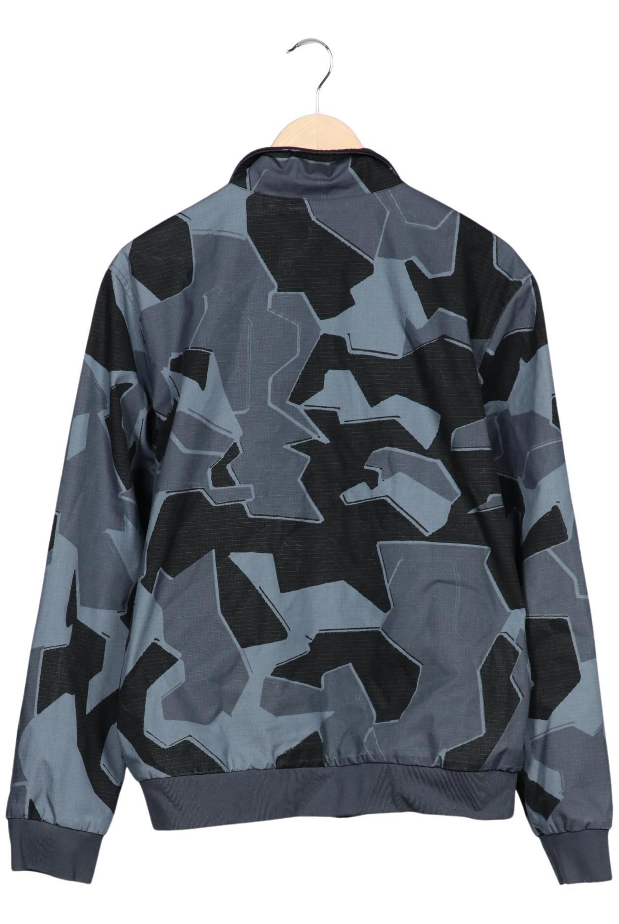 Fred Perry Jacket & Coat in L in Grey