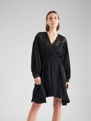 VILA ROUGE Платье 'LIYA' в Черный: спереди