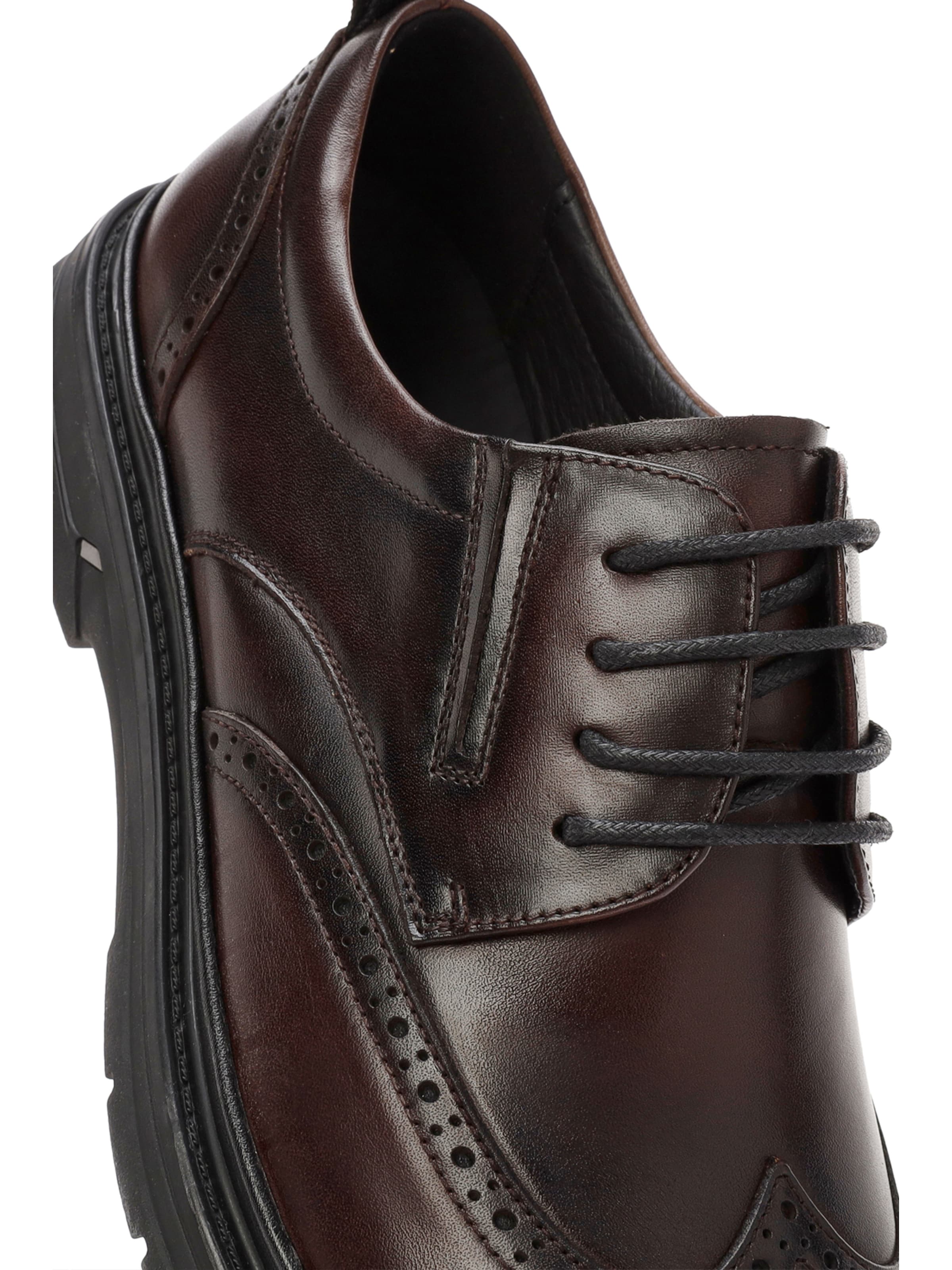 Chaussure à lacets Derimod en marron